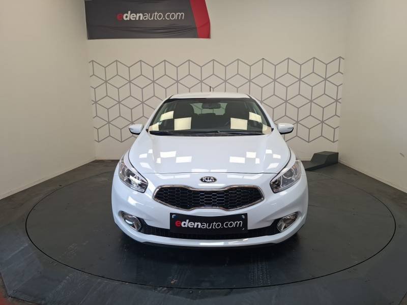 Kia CEED - Photo 8