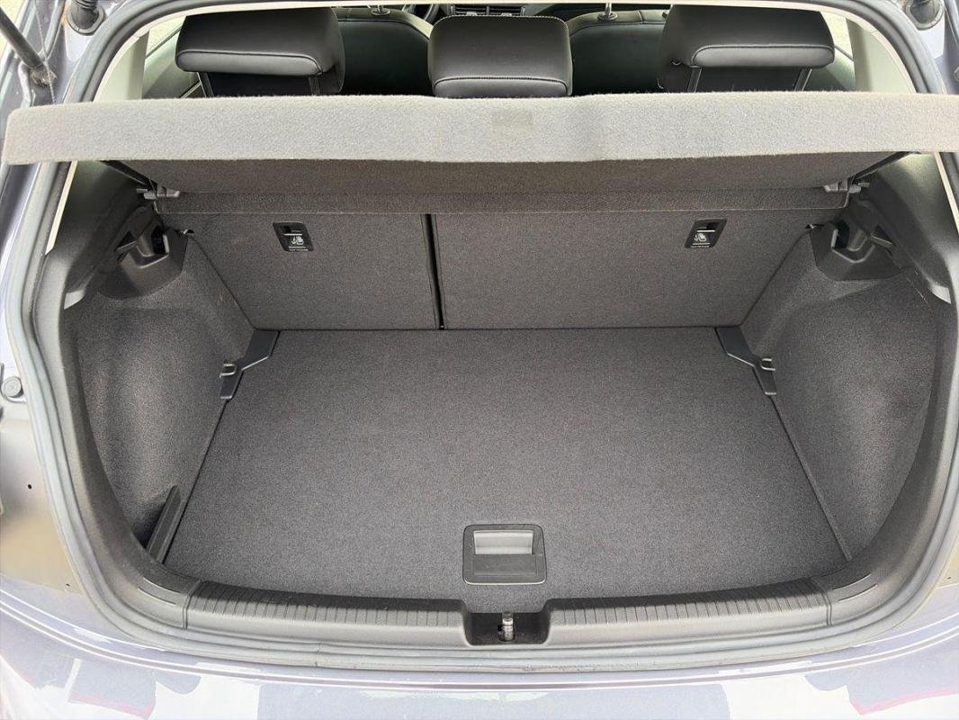 Volkswagen Polo - Photo 31