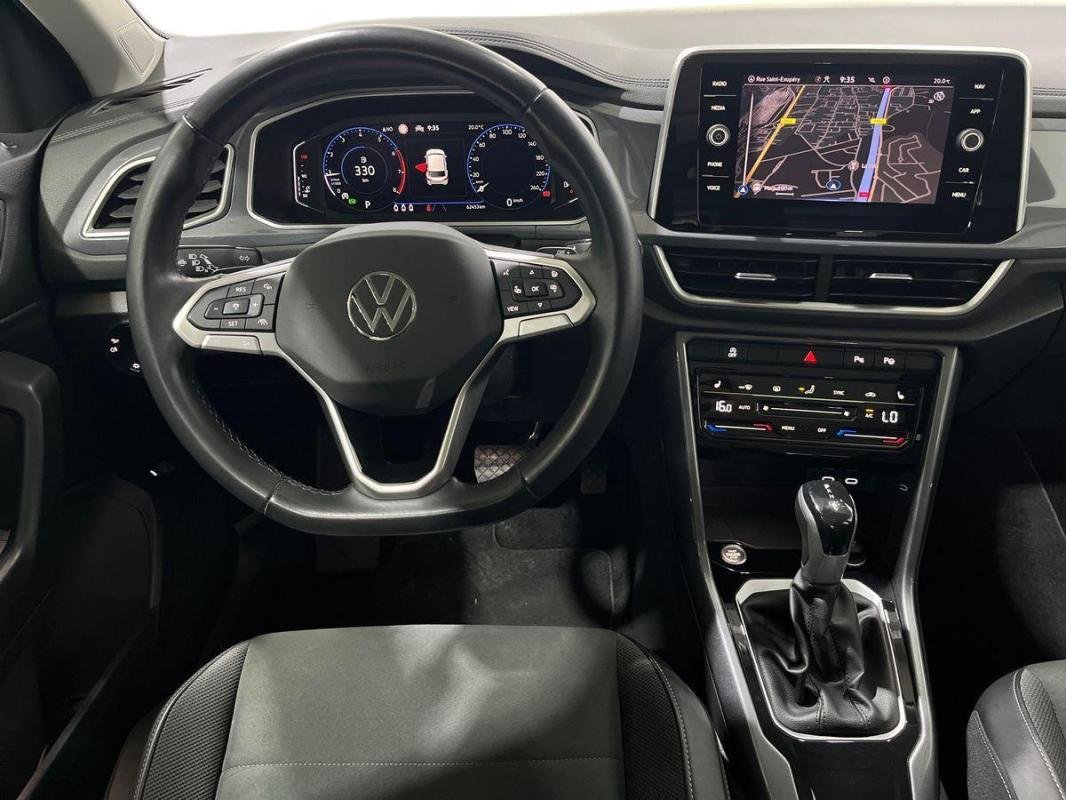 Volkswagen T-Roc - Photo 24