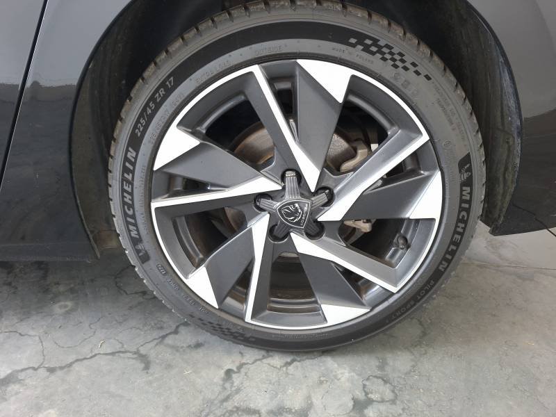 Peugeot 308 - Photo 10