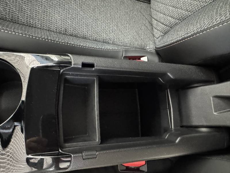 Peugeot 208 - Photo 18