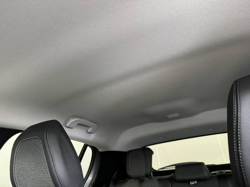 Peugeot 208 - Photo 37