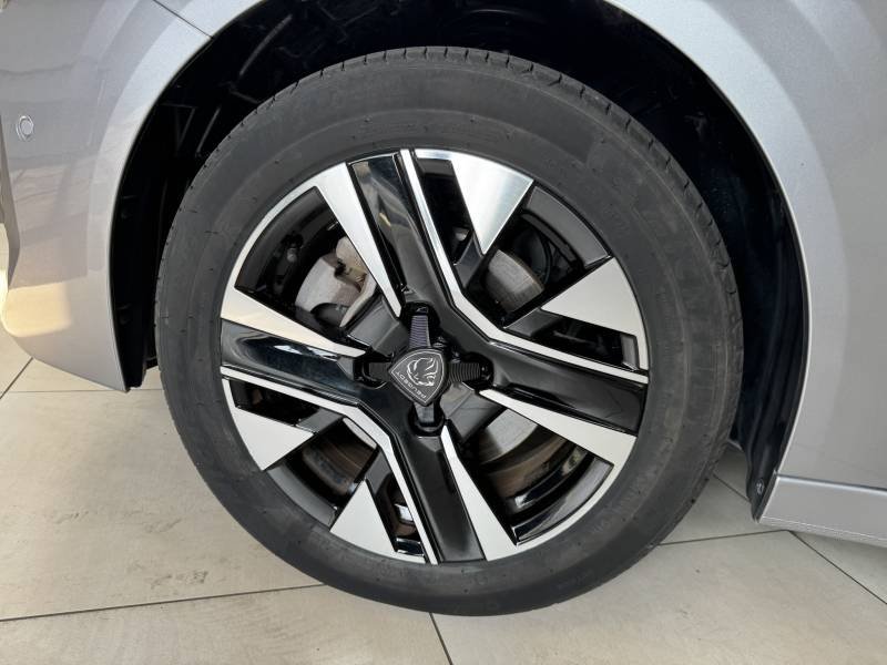 Peugeot 208 - Photo 10