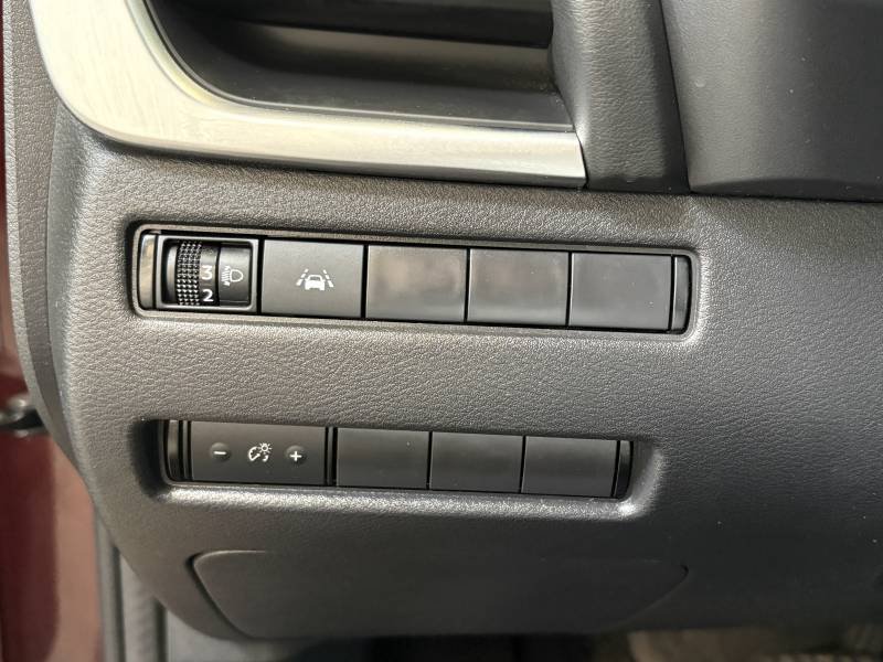 Nissan Qashqai - Photo 28