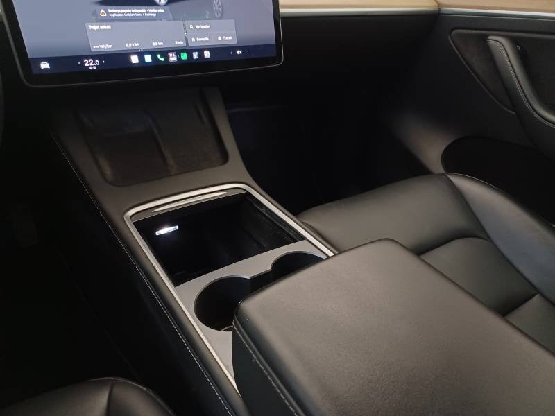 Tesla Model Y - Photo 29