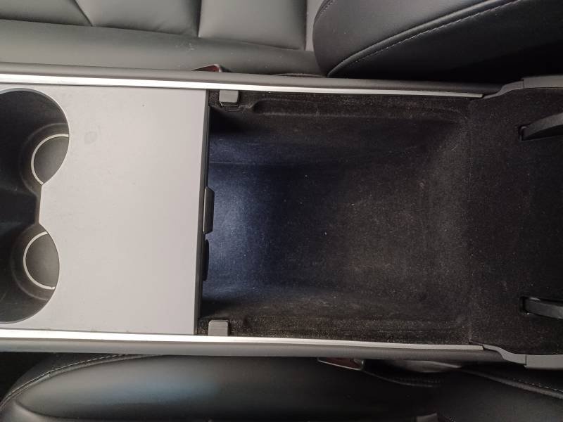 Tesla Model Y - Photo 31