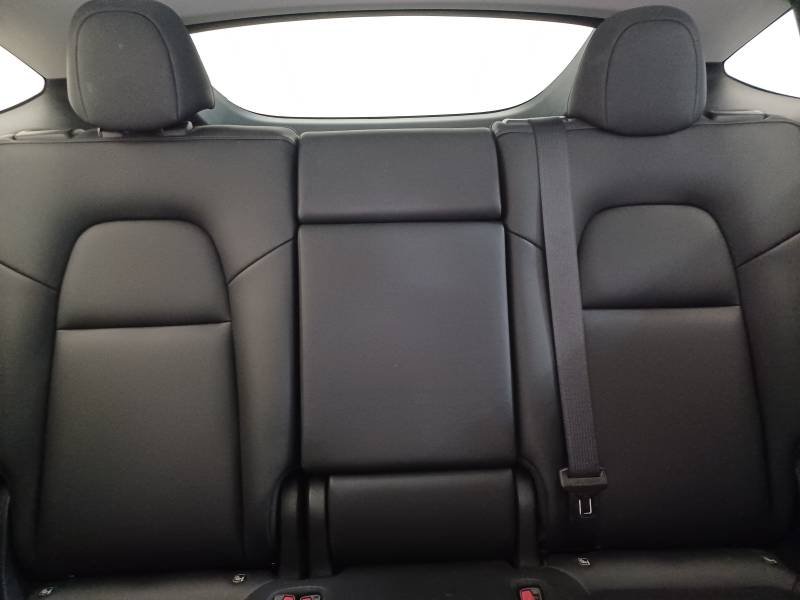 Tesla Model Y - Photo 32