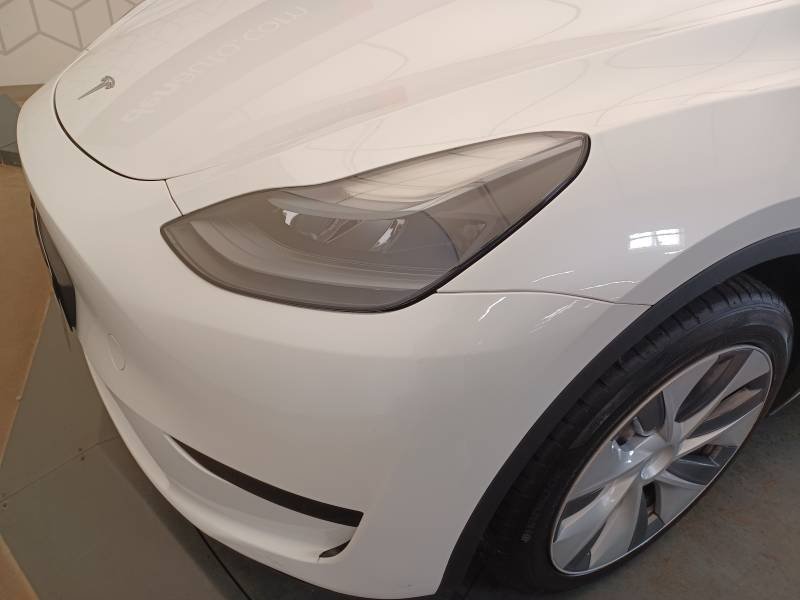Tesla Model Y - Photo 35