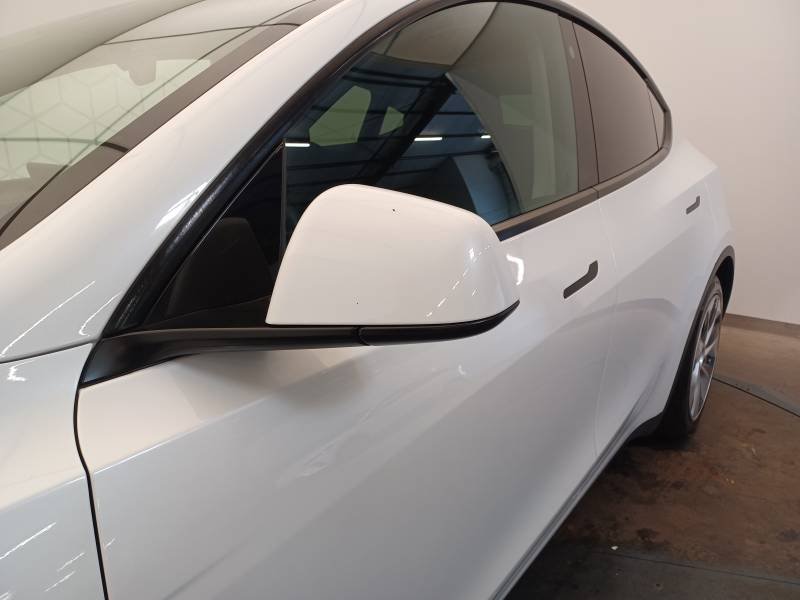 Tesla Model Y - Photo 36
