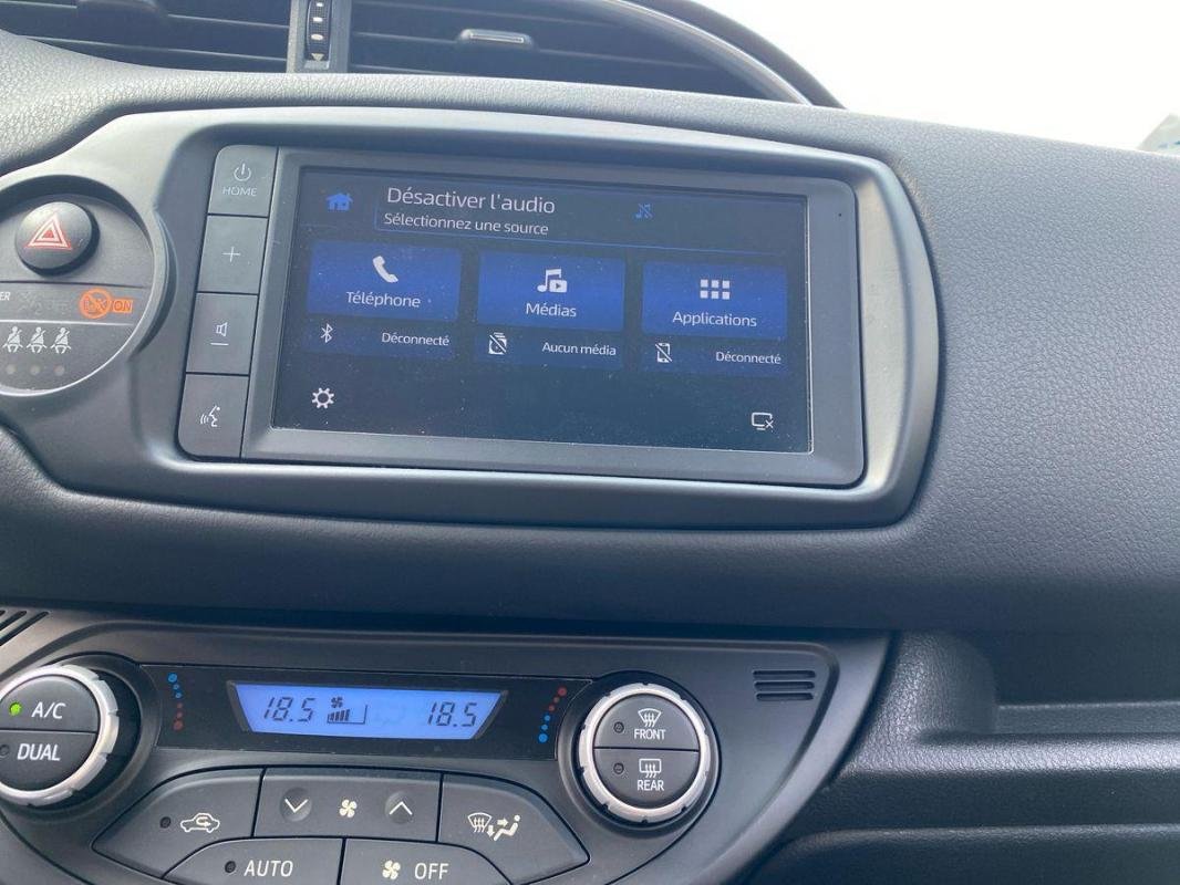 Toyota Yaris - Photo 16