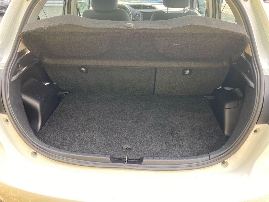 Toyota Yaris - Photo 31