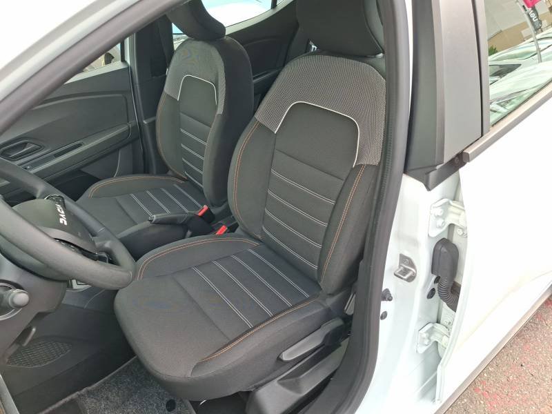 Dacia Sandero - Photo 11