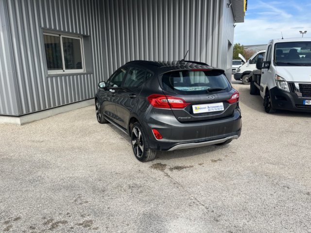 Ford Fiesta - Photo 13