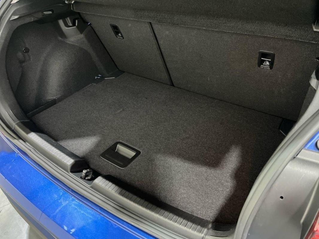 Volkswagen Polo - Photo 32