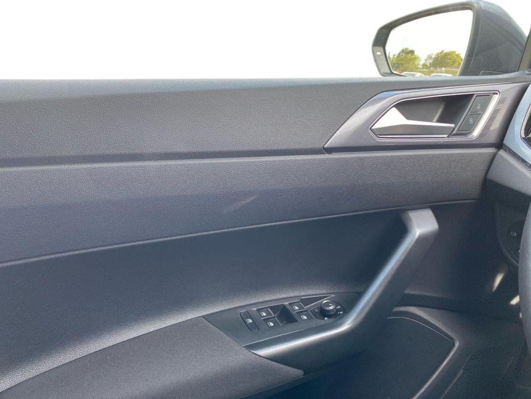 Volkswagen Polo - Photo 15