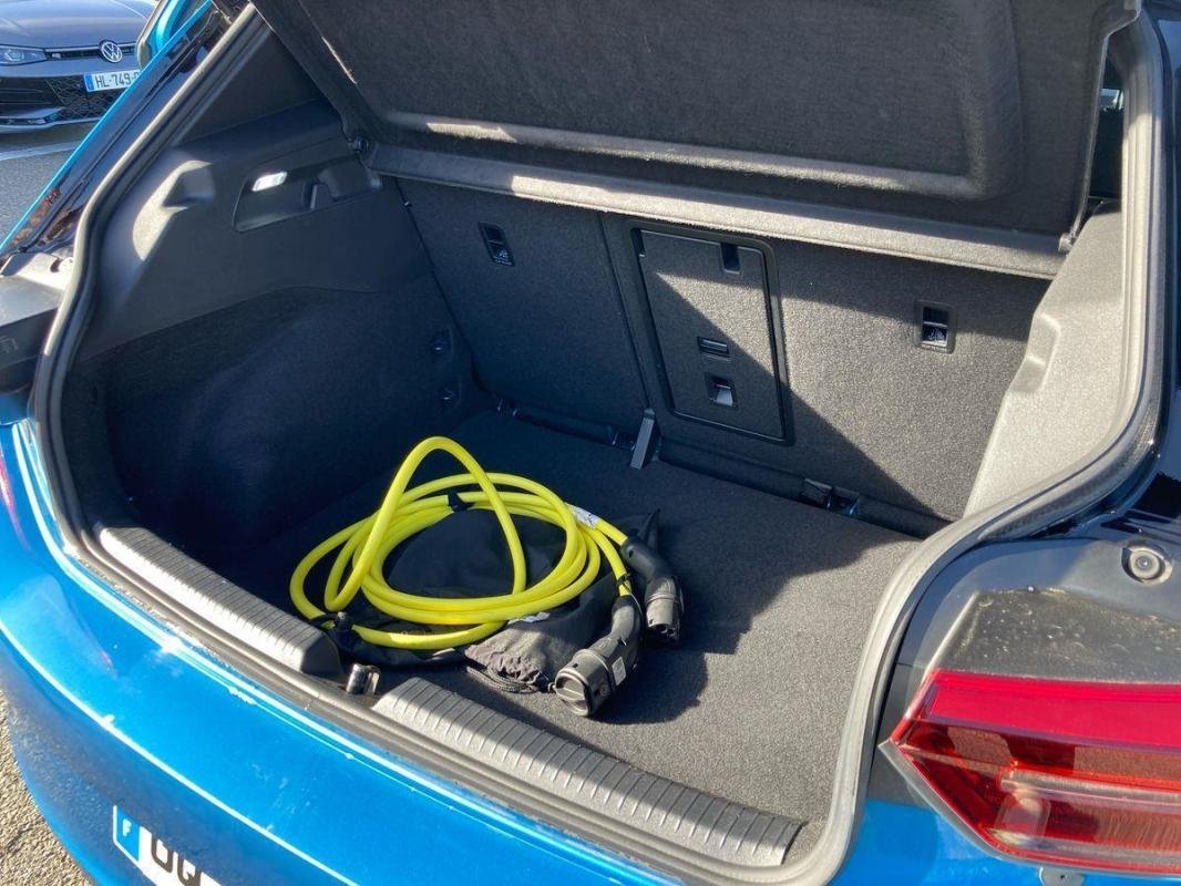 Volkswagen ID.3 - Photo 32