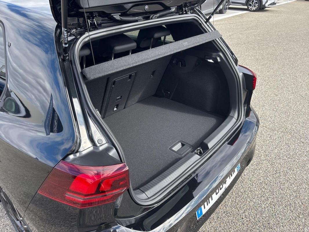 Volkswagen Golf - Photo 32
