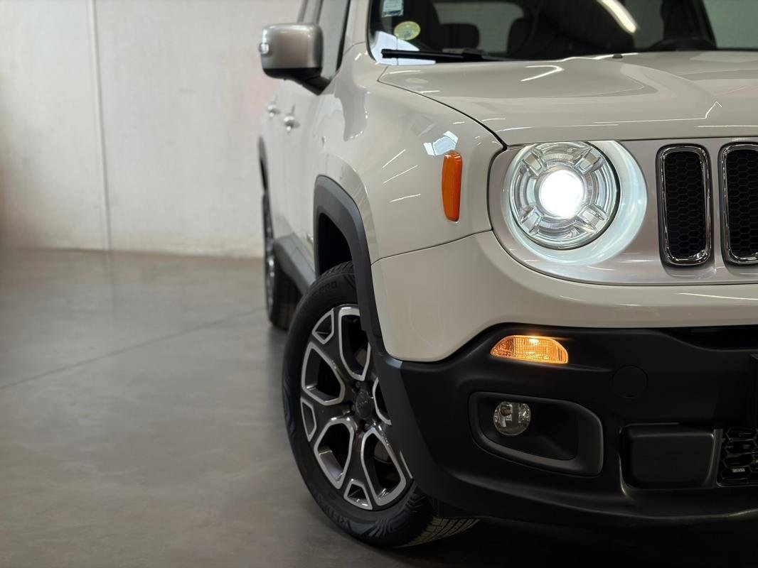 Jeep Renegade - Photo 12