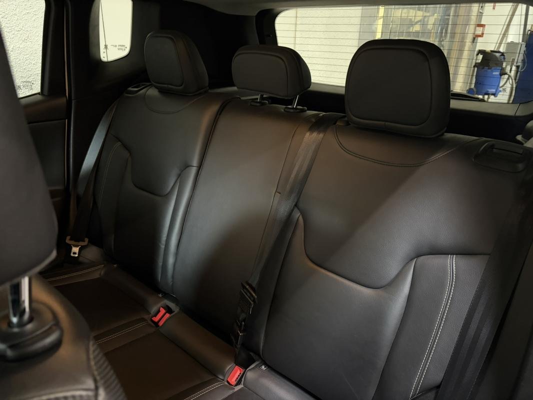 Jeep Renegade - Photo 19