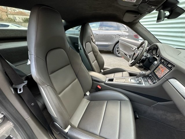 Porsche 911 - Photo 12