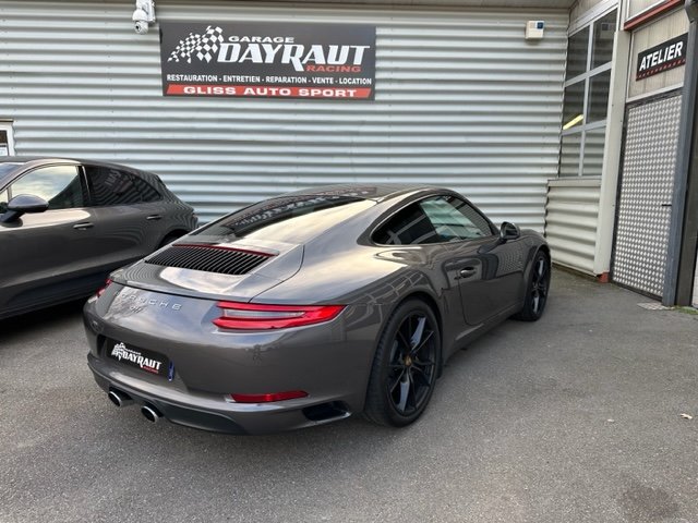 Porsche 911 - Photo 4