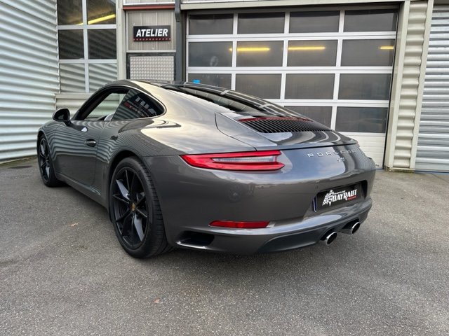 Porsche 911 - Photo 6
