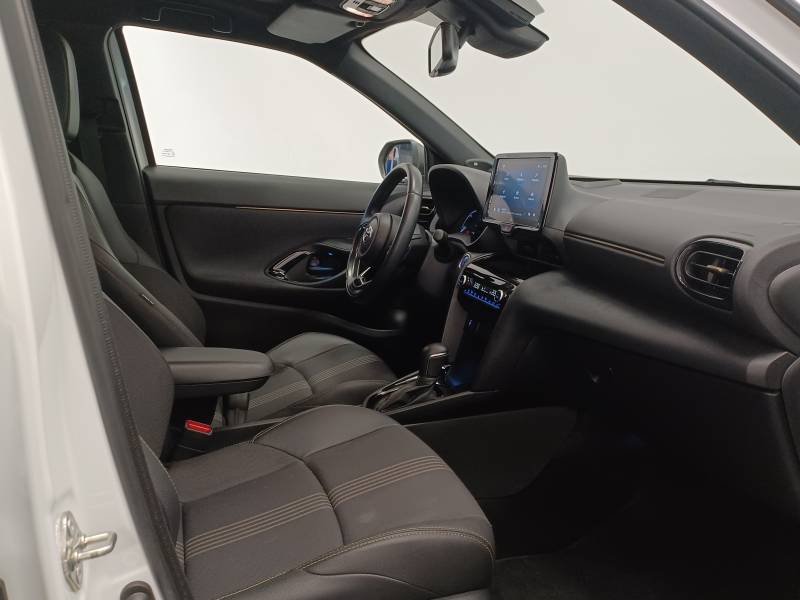 Toyota Yaris - Photo 12