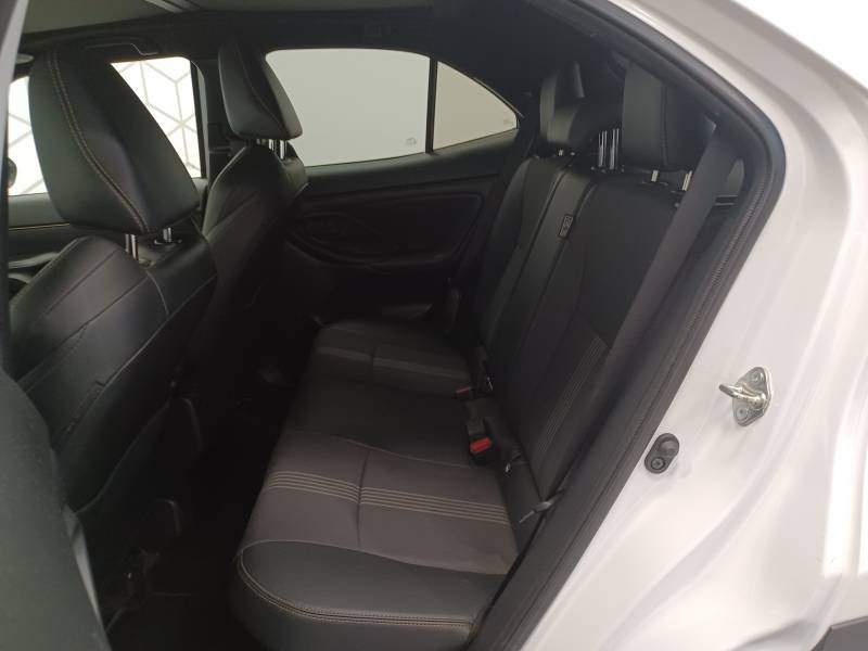 Toyota Yaris - Photo 13