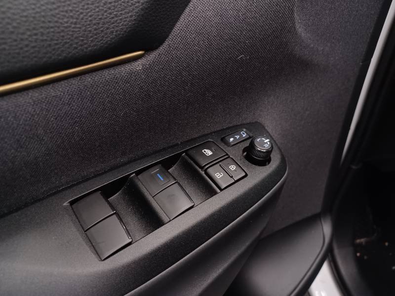 Toyota Yaris - Photo 15
