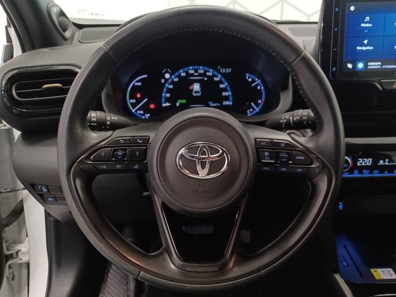 Toyota Yaris - Photo 17
