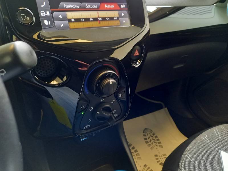 Toyota Aygo - Photo 11