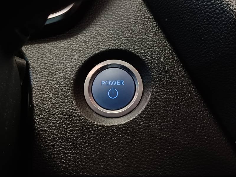 Toyota Corolla - Photo 25