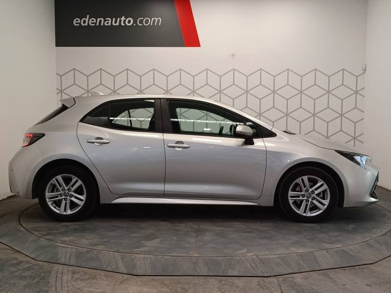 Toyota Corolla - Photo 6