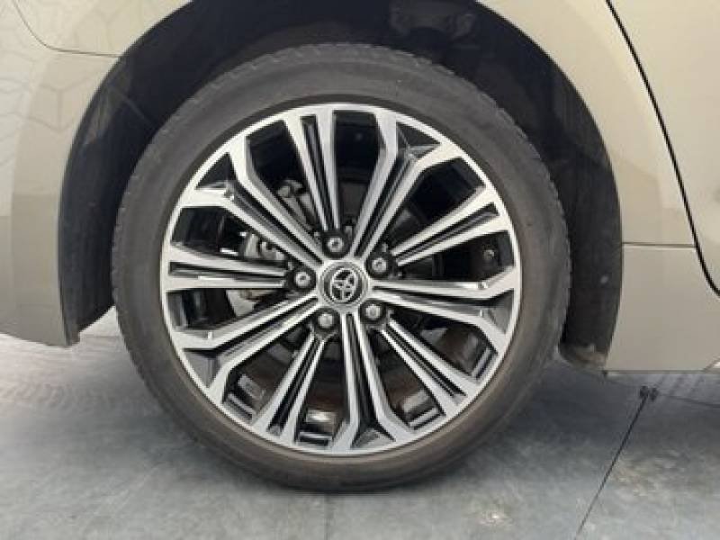 Toyota Corolla - Photo 12