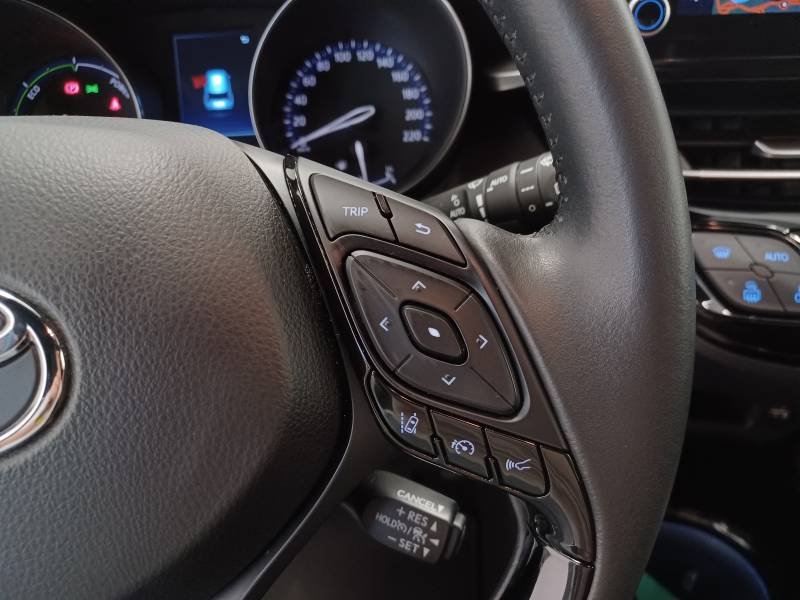 Toyota C-HR - Photo 18