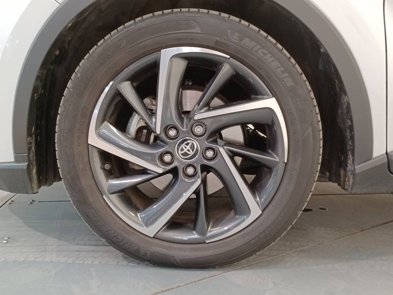 Toyota C-HR - Photo 9