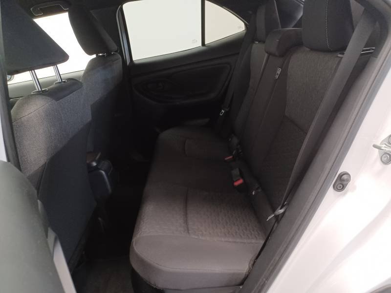 Toyota Yaris - Photo 13