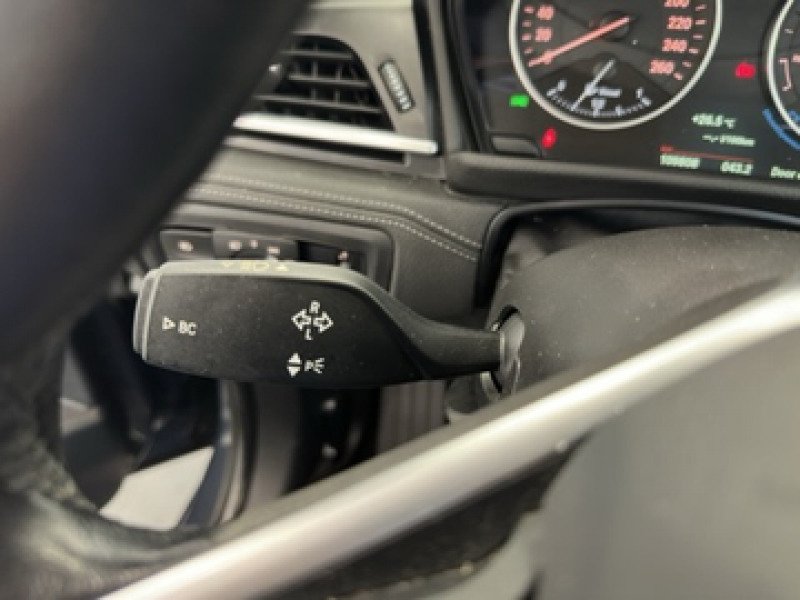 BMW Serie 2 - Photo 32
