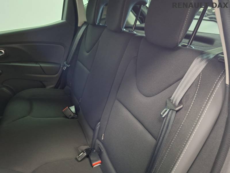 Renault Clio - Photo 22