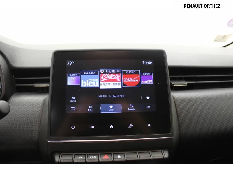 Renault Clio - Photo 24