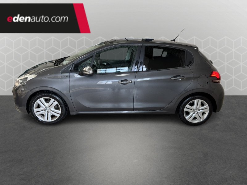 Peugeot 208 - Photo 2