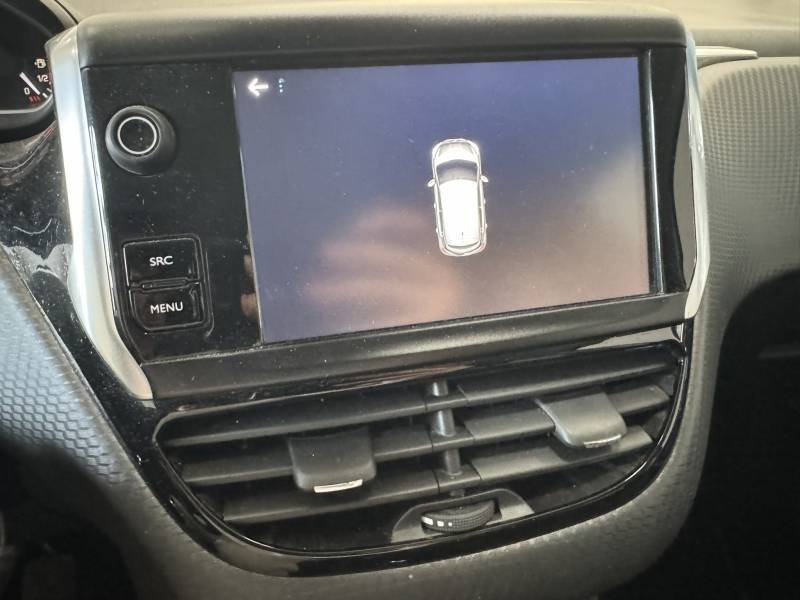 Peugeot 208 - Photo 32