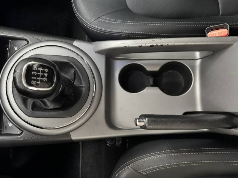 Kia Sportage - Photo 21