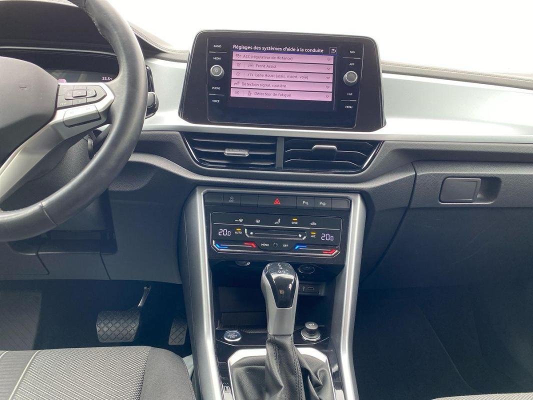 Volkswagen T-Roc - Photo 11