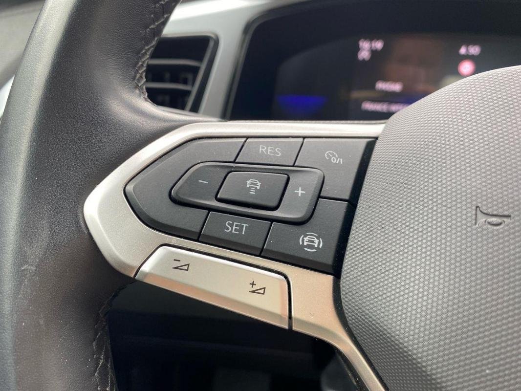 Volkswagen T-Roc - Photo 22