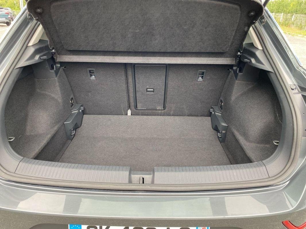 Volkswagen T-Roc - Photo 32
