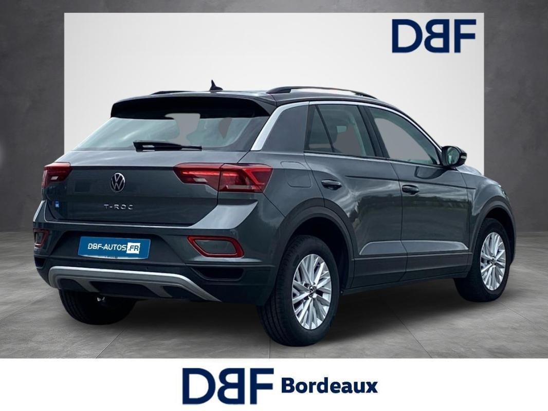 Volkswagen T-Roc - Photo 6