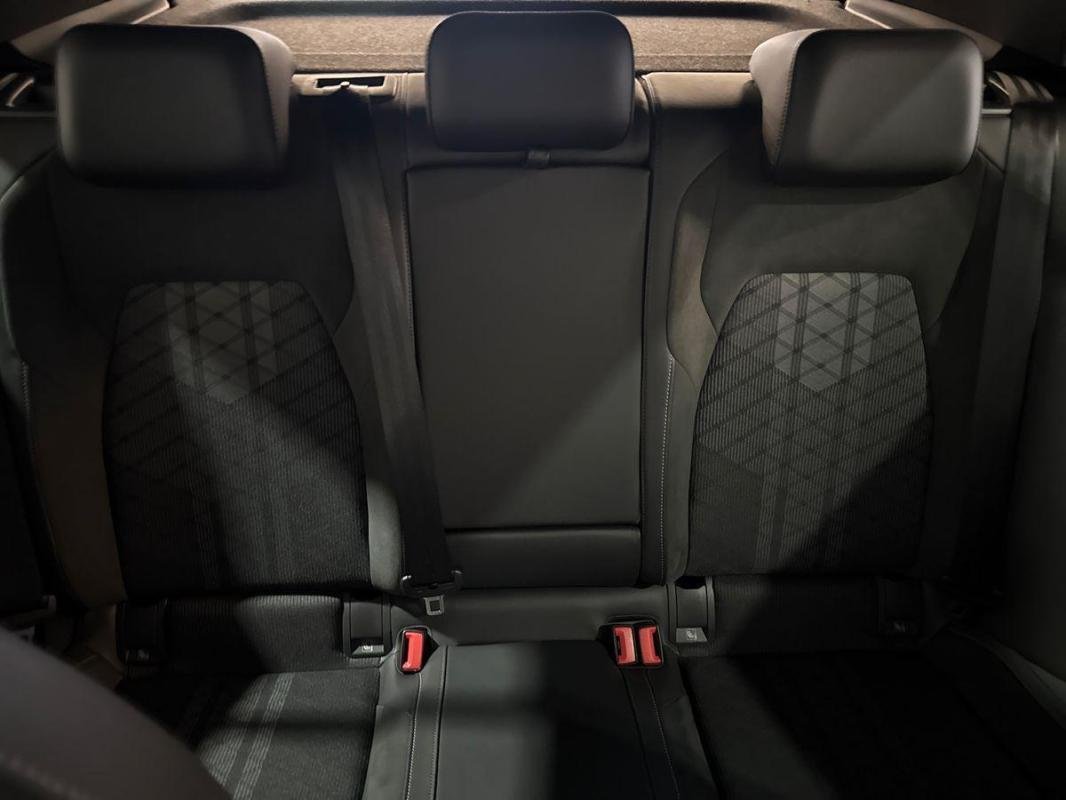 Volkswagen Golf - Photo 22
