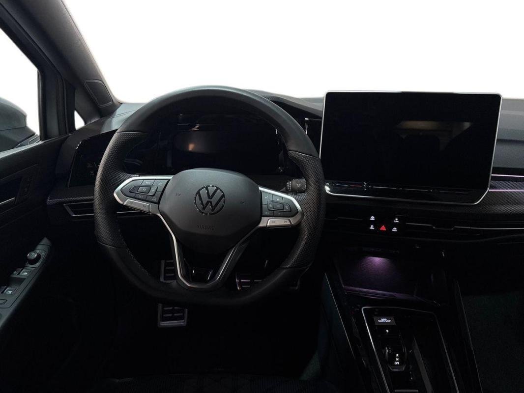 Volkswagen Golf - Photo 24