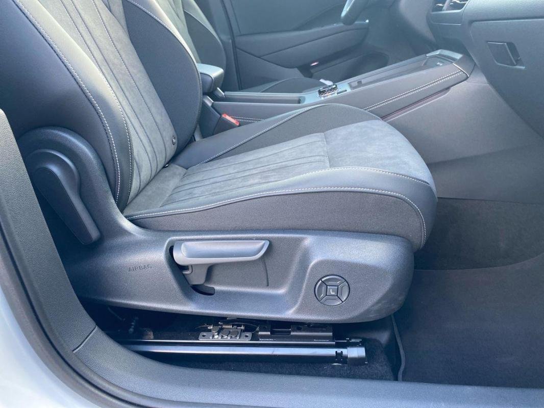 Volkswagen T-Roc - Photo 14